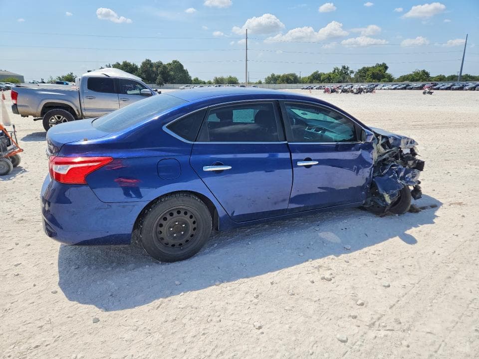 2018 NISSAN SENTRA S 3