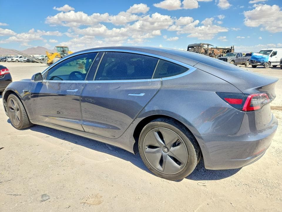 2020 TESLA MODEL 3 2