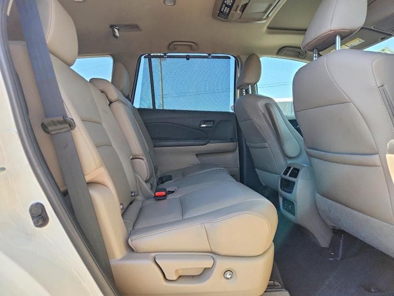 2017 HONDA PILOT EXL 11