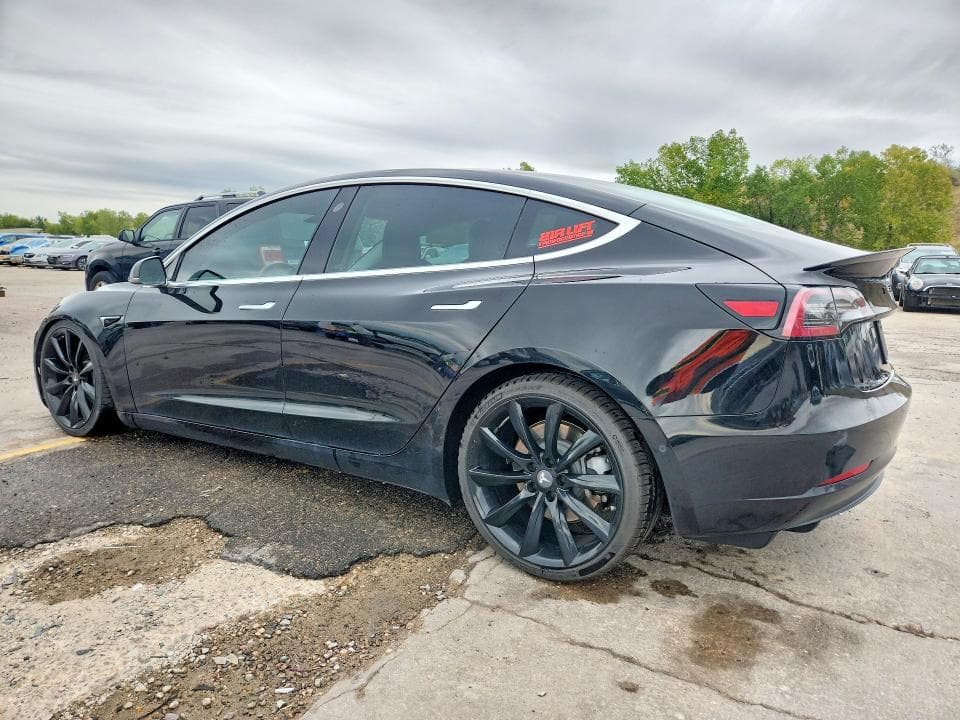 2019 TESLA MODEL 3 2