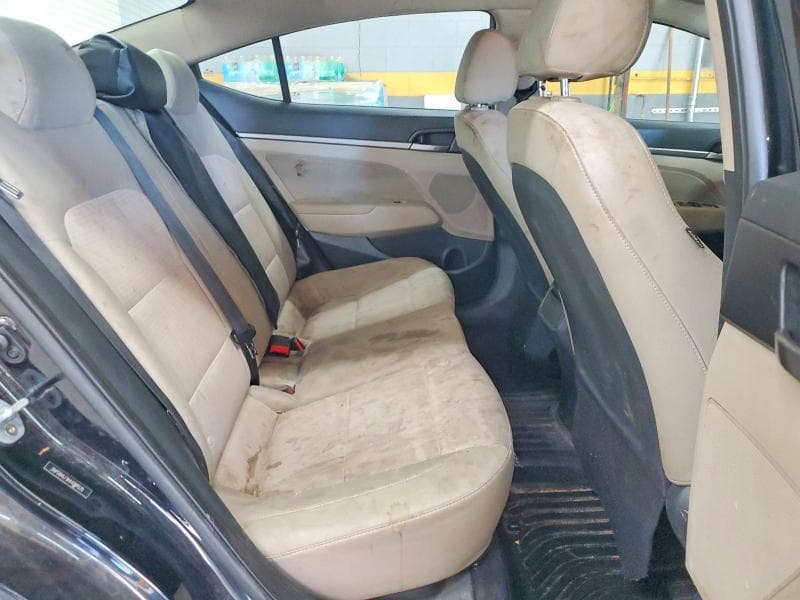 2017 HYUNDAI ELANTRA SE 10
