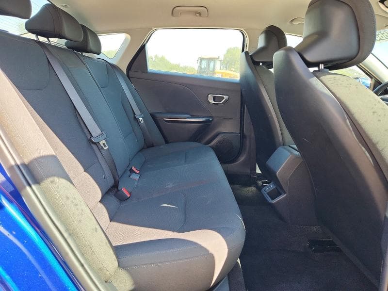 2026 KIA K4 LXS 10