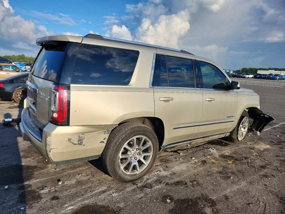 2017 GMC YUKON DENALI 3