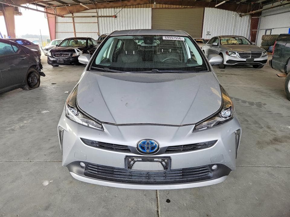 2021 TOYOTA PRIUS LE AWD-E 5