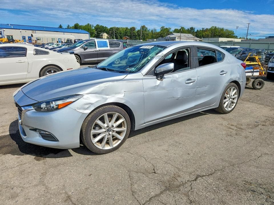 2017 MAZDA 3 TOURING