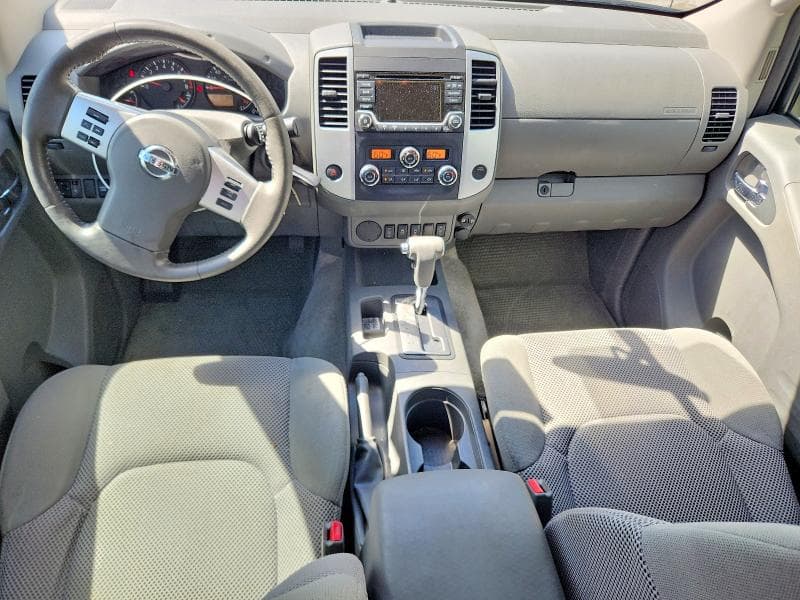 2017 NISSAN FRONTIER SV 8