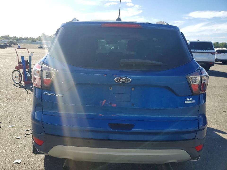 2017 FORD ESCAPE SE 6