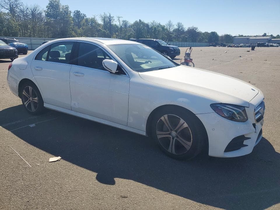 2017 MERCEDES-BENZ E 300 4MATIC 4