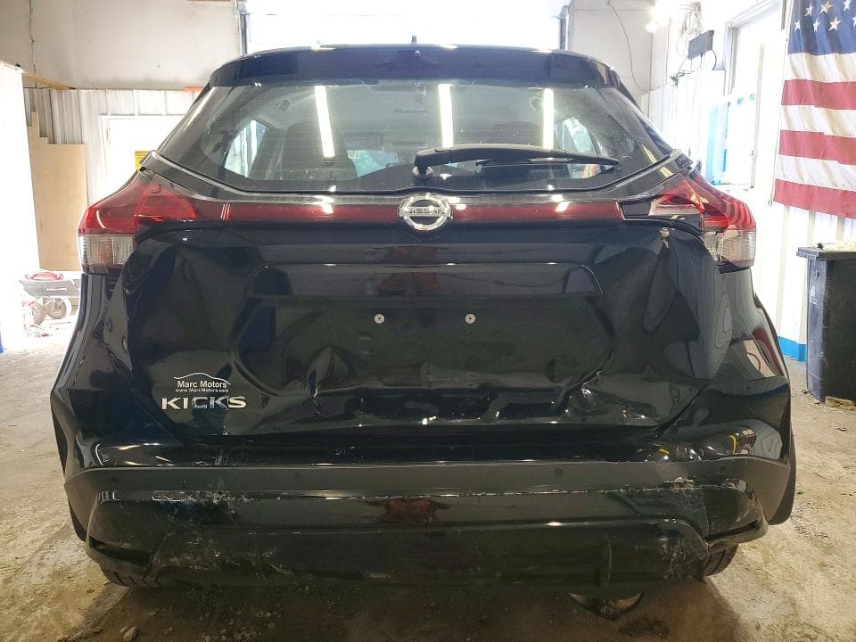 2021 NISSAN KICKS S 6