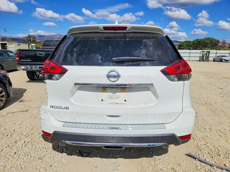 2017 NISSAN ROGUE S 6