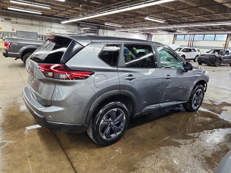 2025 NISSAN ROGUE SV 3