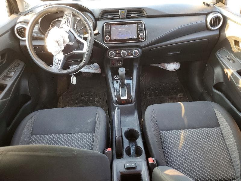 2020 NISSAN VERSA S 8