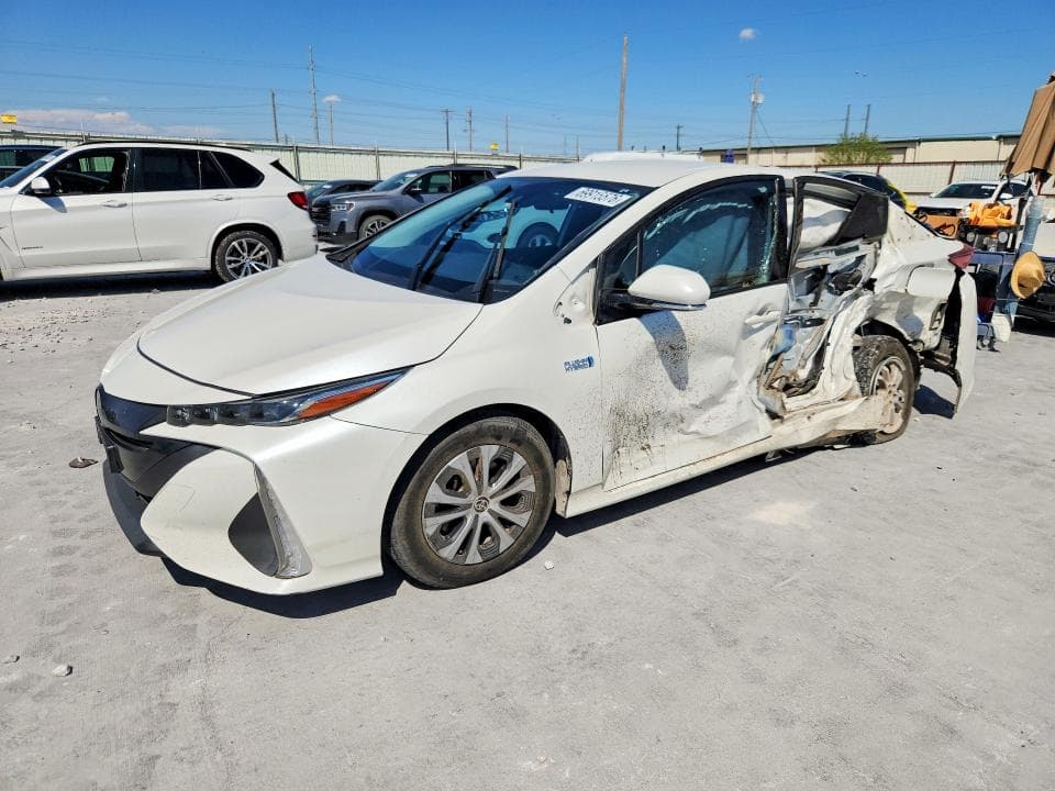 2020 TOYOTA PRIUS PRIME LE