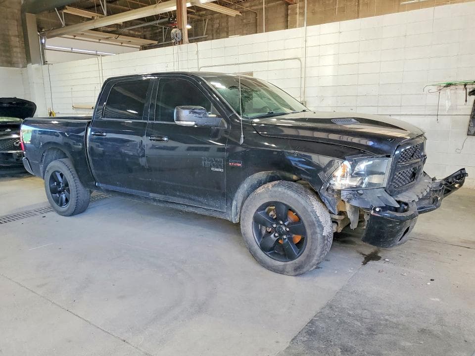 2019 RAM 1500 CLASSIC SLT 4