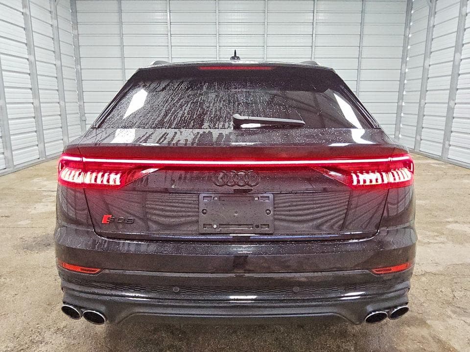 2022 AUDI SQ8 PREMIUM PLUS 6