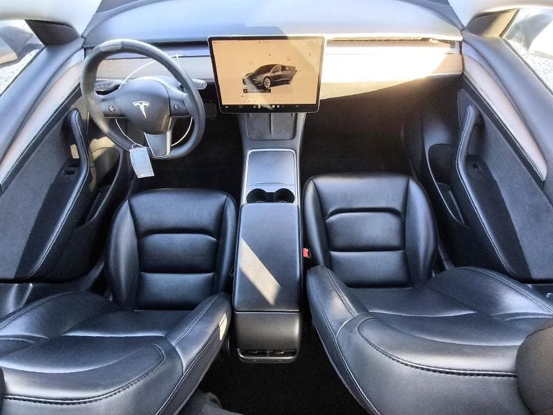 2023 TESLA MODEL 3 8