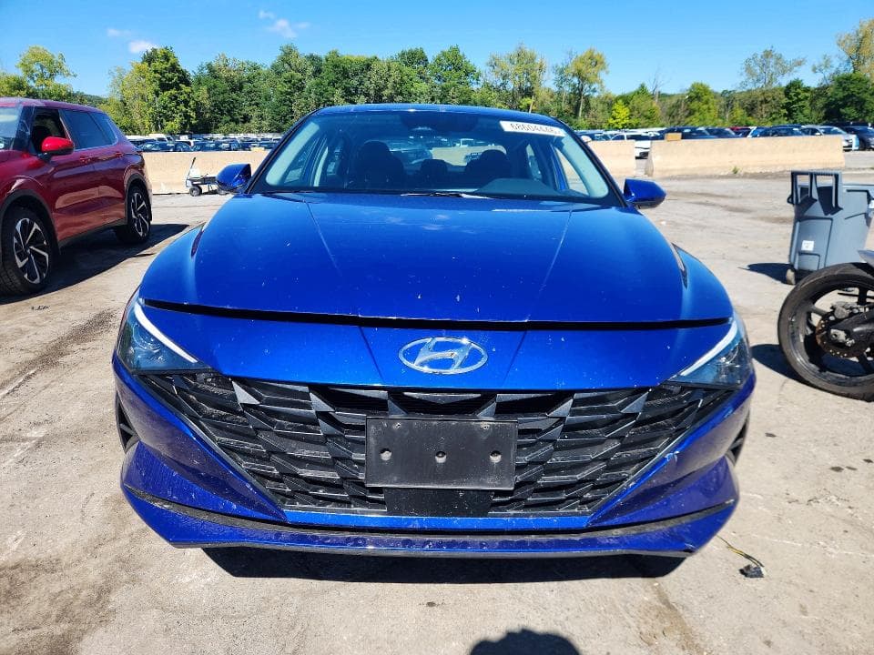2022 HYUNDAI ELANTRA SEL 5