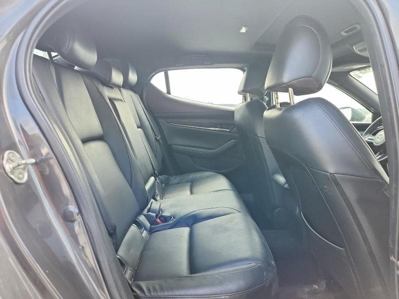 2021 MAZDA 3 PREFERRED 11