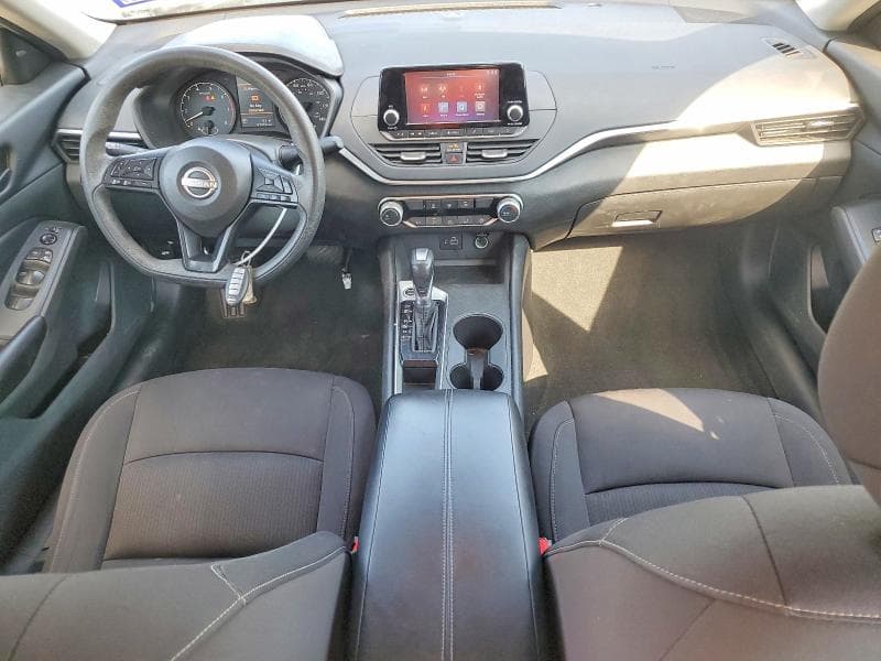 2023 NISSAN ALTIMA S 8