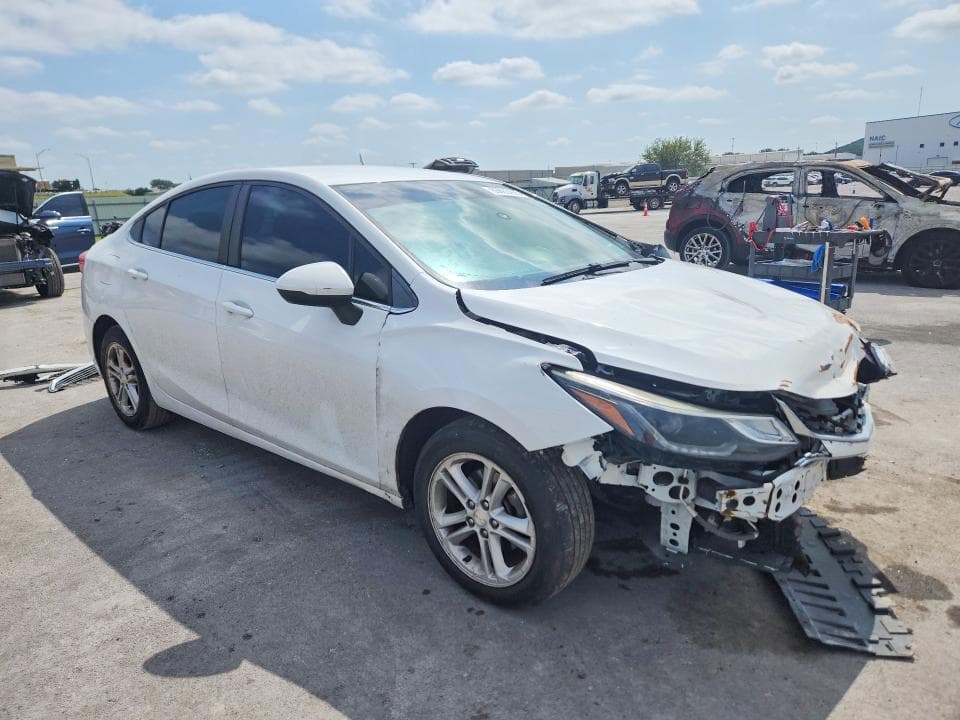 2018 CHEVROLET CRUZE LT 4