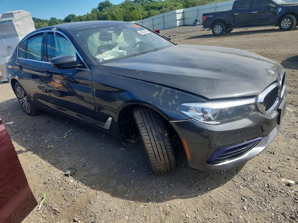 2019 BMW 540 XI 4
