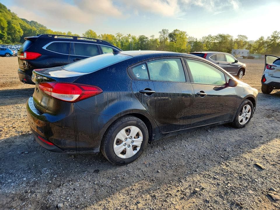 2017 KIA FORTE LX 3
