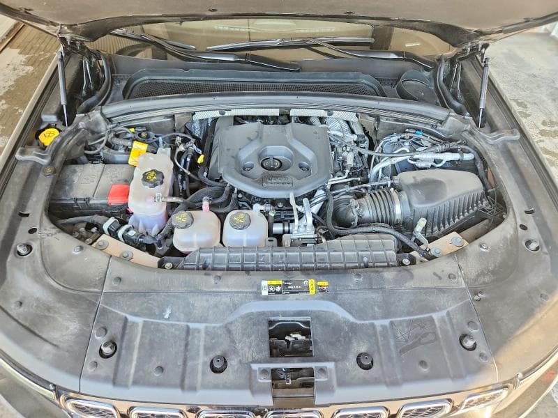 2023 JEEP GRAND CHEROKEE OVERLAND 4XE 12