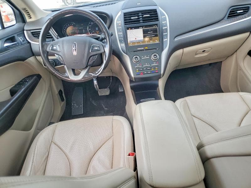 2019 LINCOLN MKC RESERVE 8