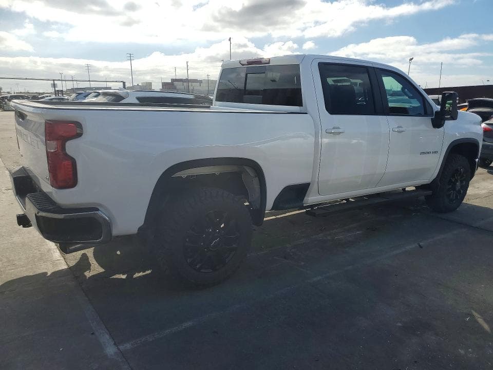 2025 CHEVROLET SILVERADO K2500 HEAVY DUTY LT 3