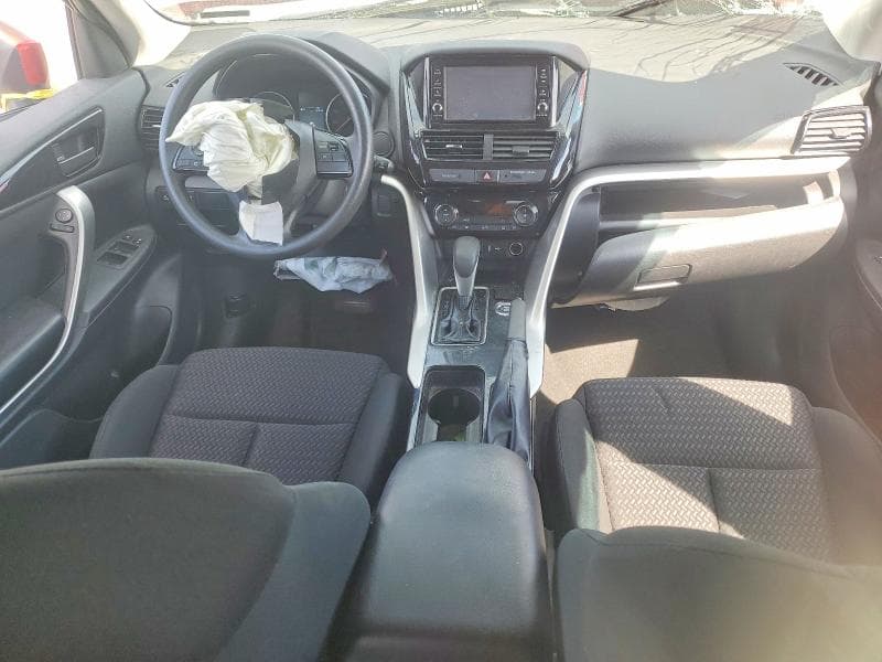 2022 MITSUBISHI ECLIPSE CROSS ES 8