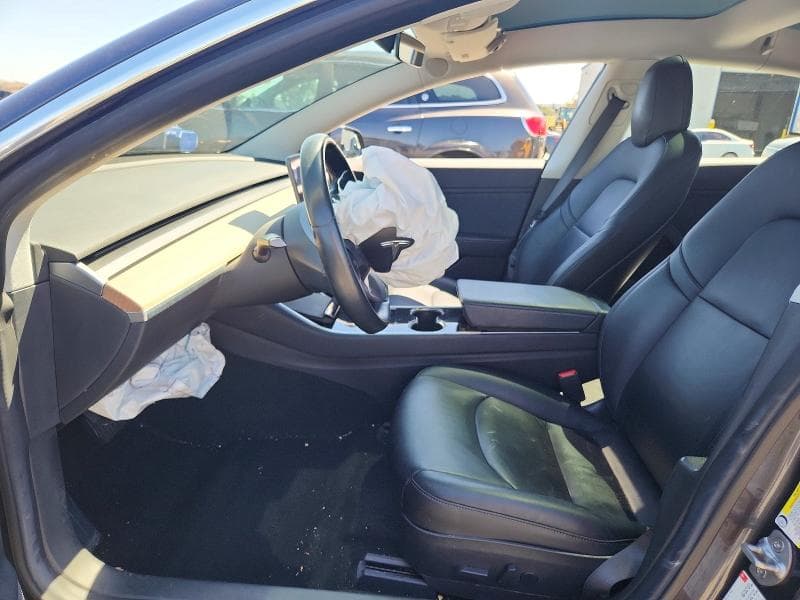 2018 TESLA MODEL 3 7