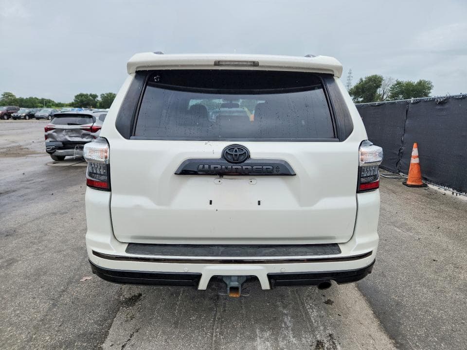 2019 TOYOTA 4RUNNER LIMITED NIGHTSHADE 6