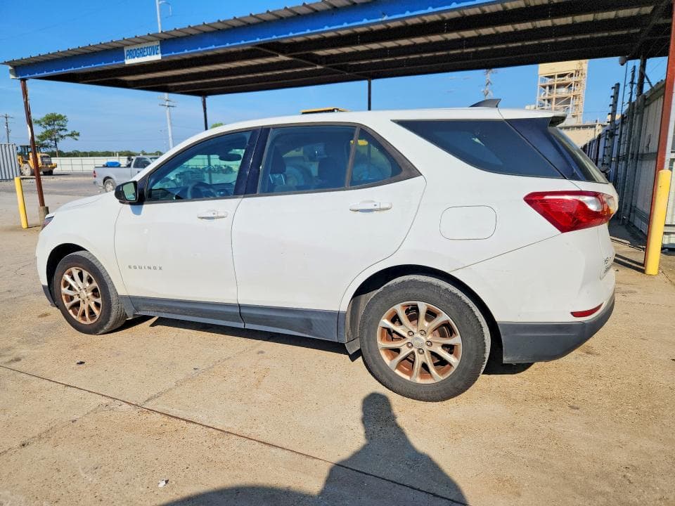 2018 CHEVROLET EQUINOX LS 2