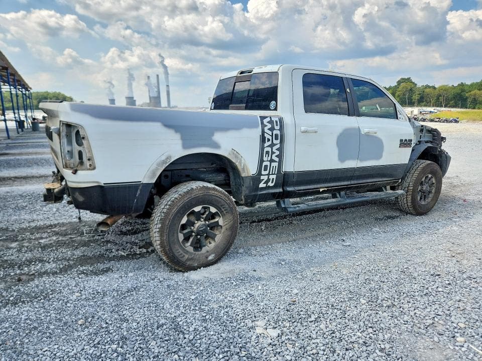 2017 RAM 2500 POWERWAGON 3