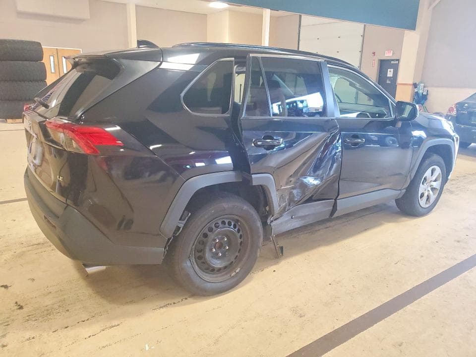 2021 TOYOTA RAV4 LE 3