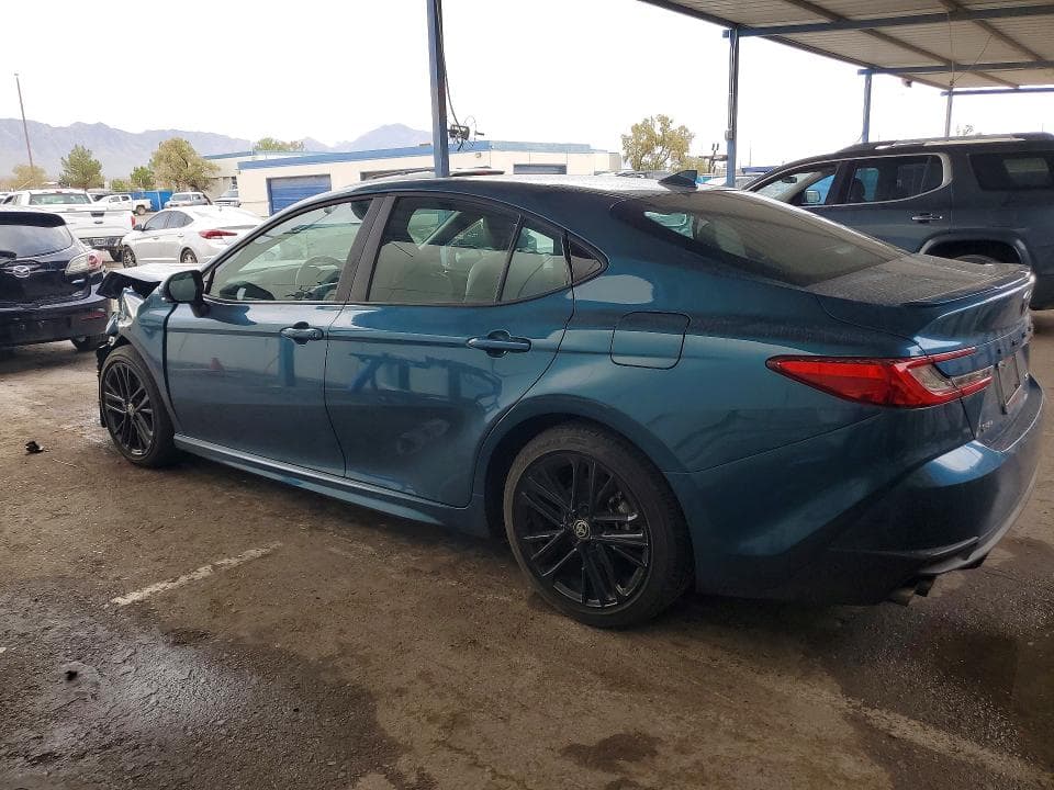 2025 TOYOTA CAMRY SE 2