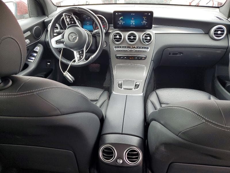 2020 MERCEDES-BENZ GLC 300 4MATIC 8