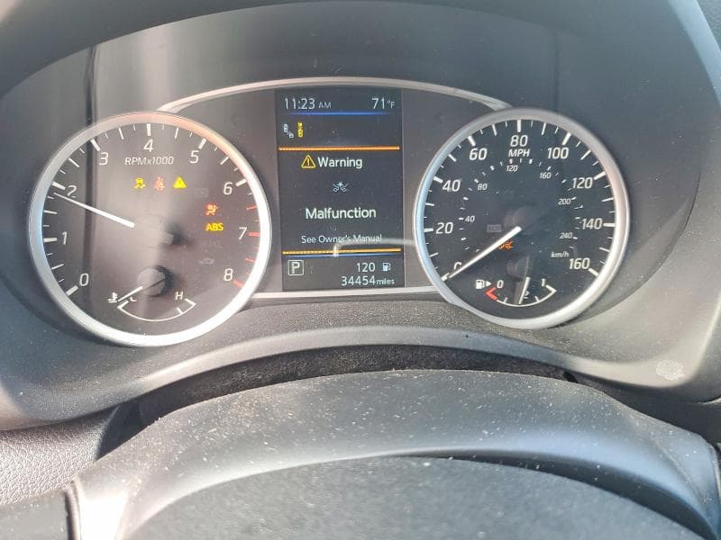 2019 NISSAN SENTRA SV 9