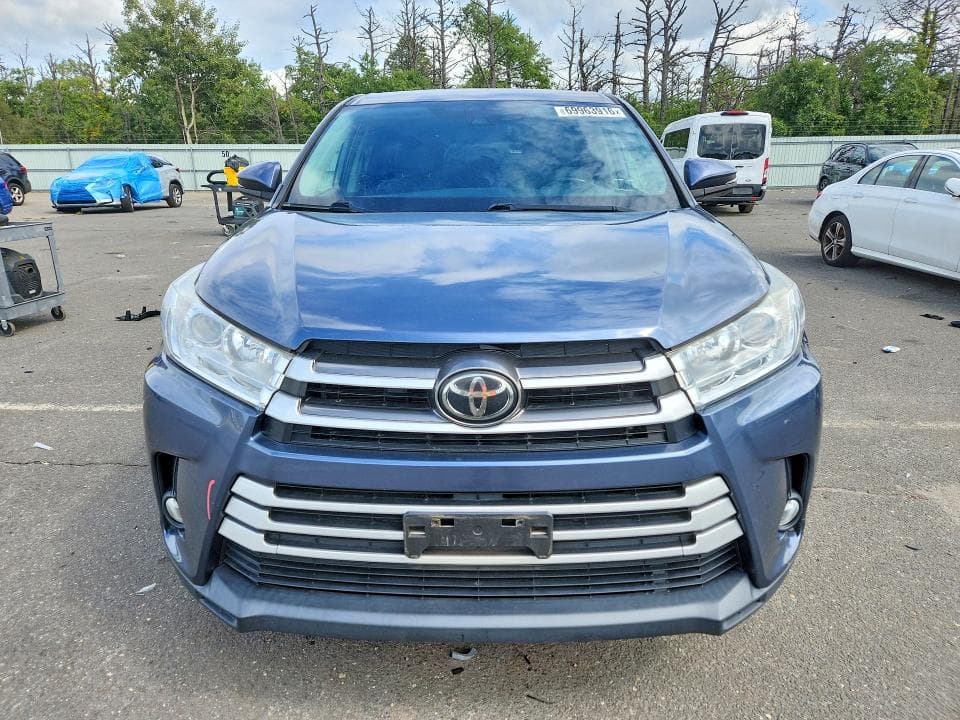 2019 TOYOTA HIGHLANDER LE PLUS 5