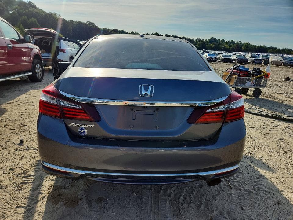 2017 HONDA ACCORD EX 6