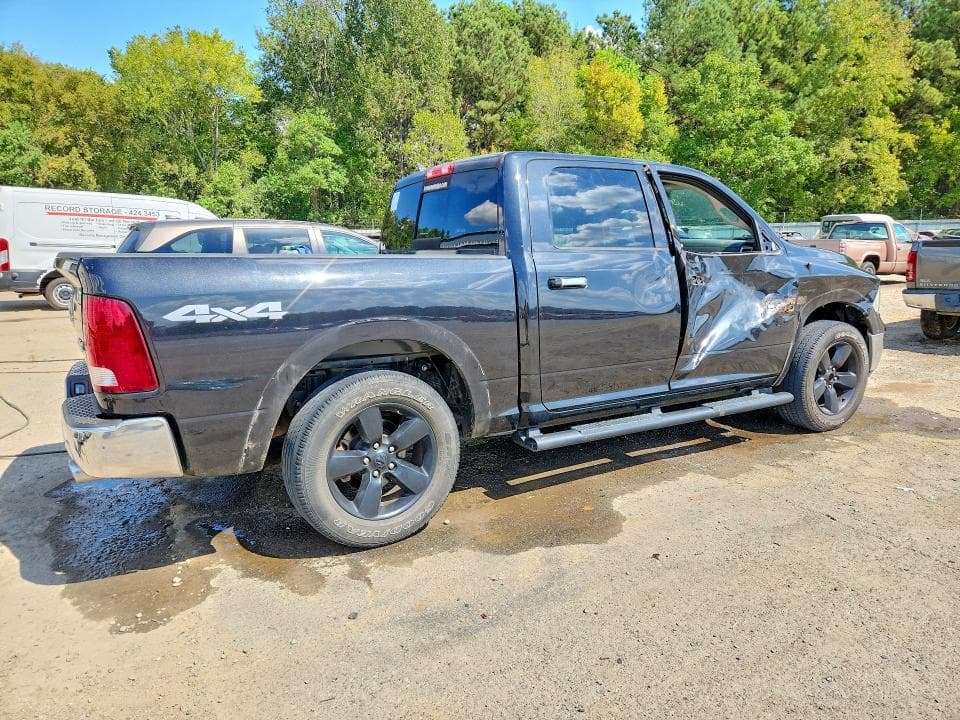 2018 RAM 1500 SLT 3