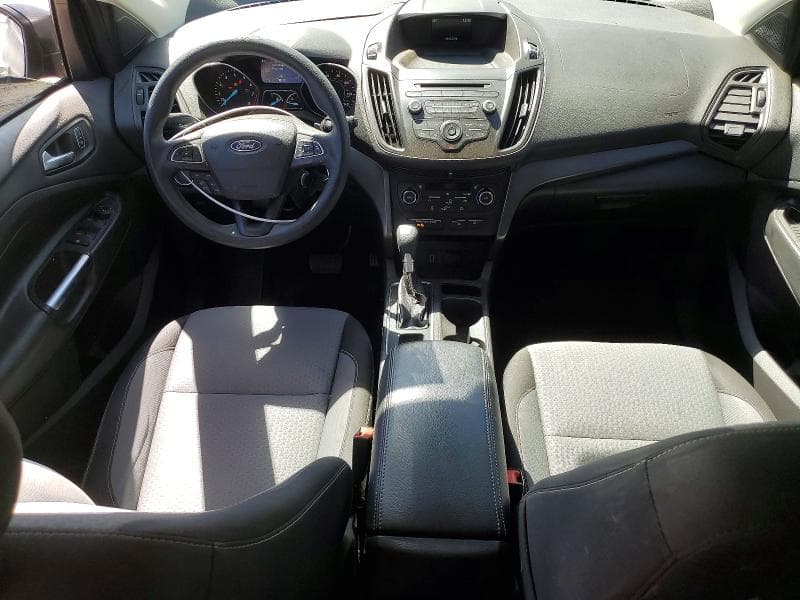 2017 FORD ESCAPE SE 8