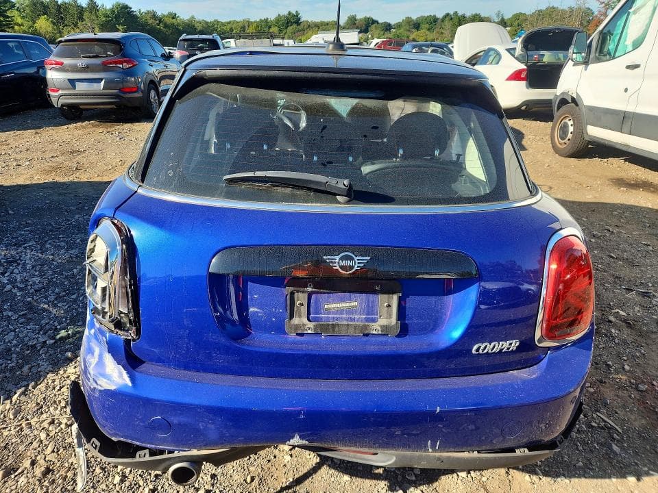 2021 MINI COOPER 6