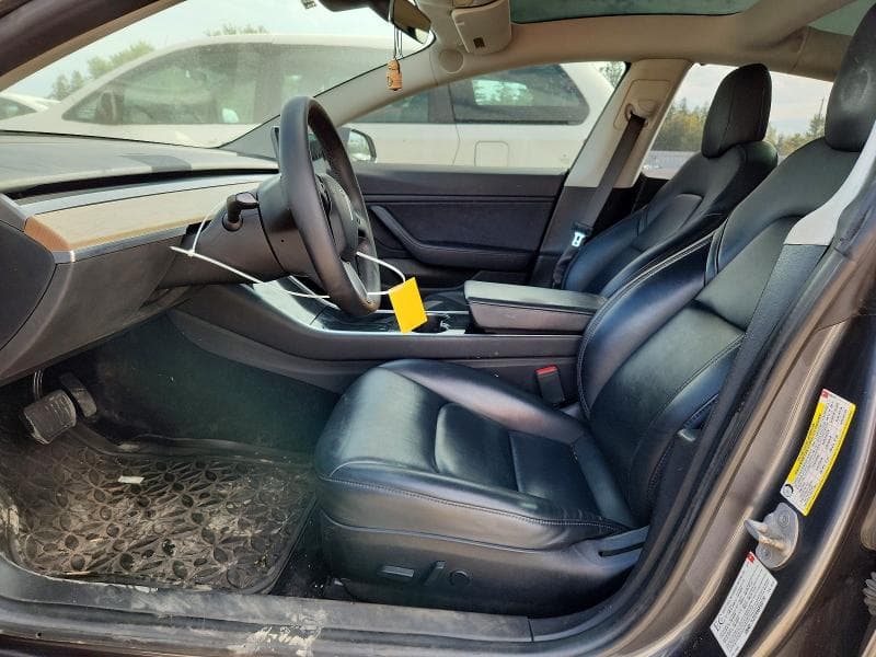 2018 TESLA MODEL 3 7