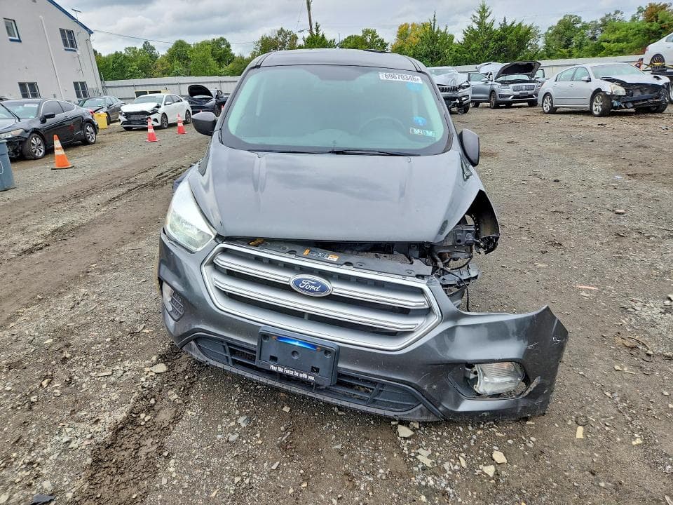 2017 FORD ESCAPE SE 5