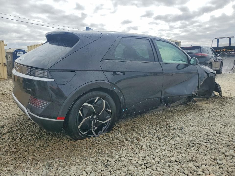 2023 HYUNDAI IONIQ 5 SEL 3