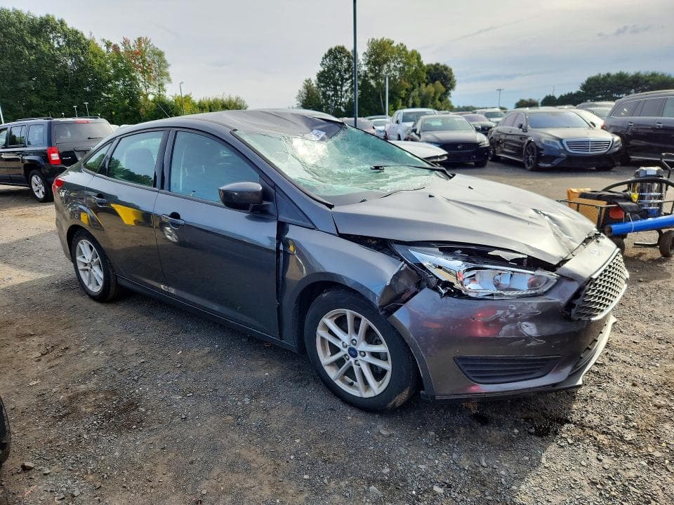 2018 FORD FOCUS SE 4