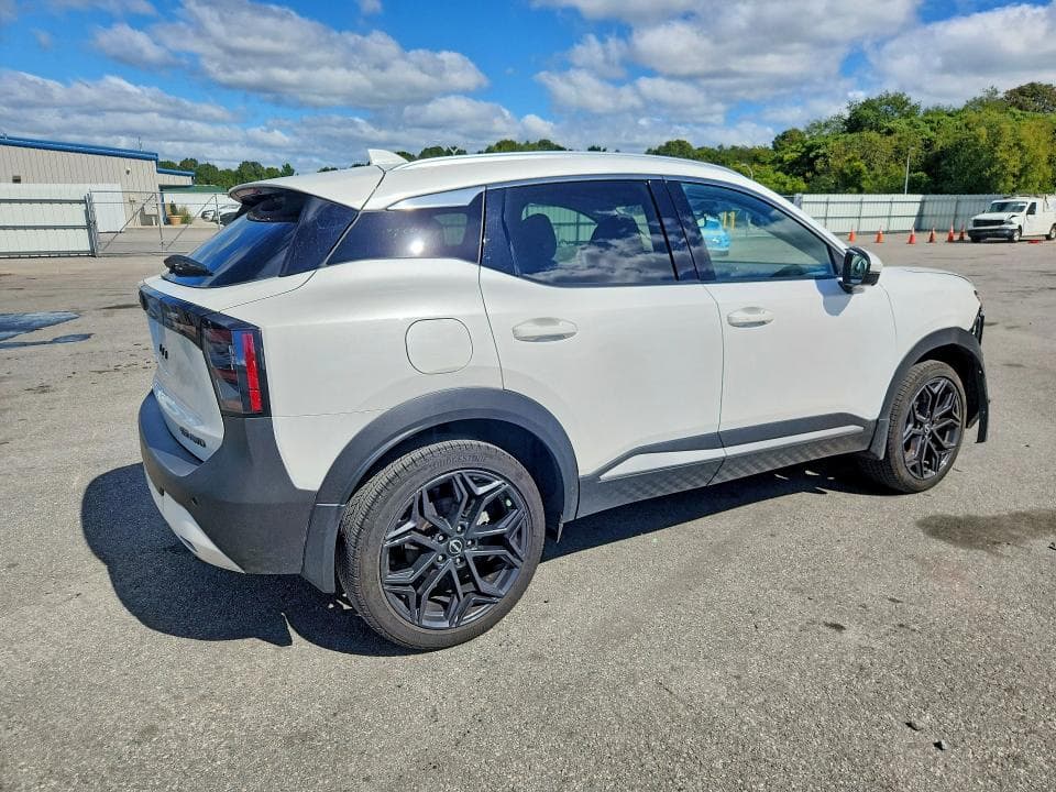 2025 NISSAN KICKS SR 3