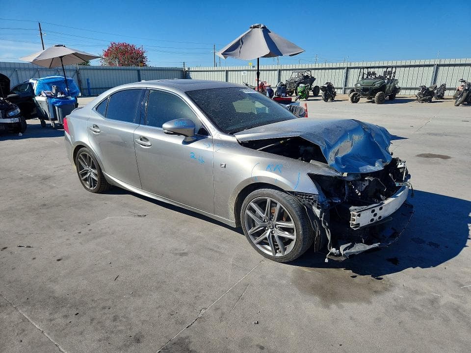 2017 LEXUS IS 200T 4