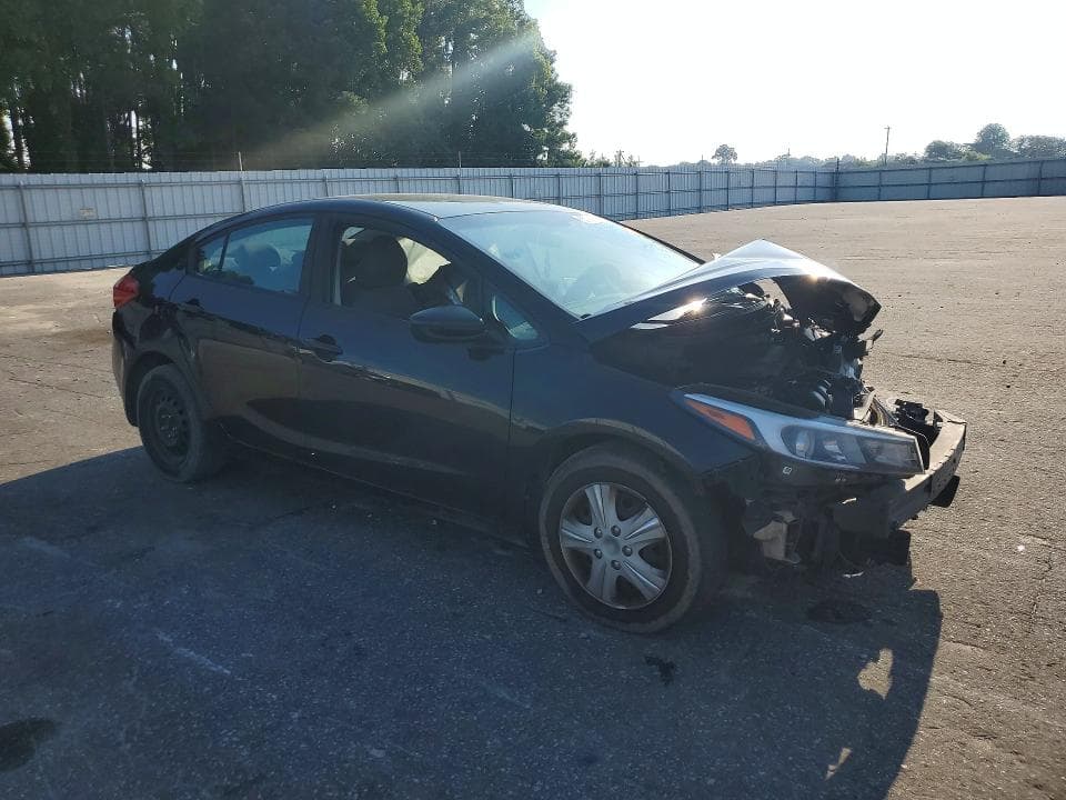 2017 KIA FORTE LX 4